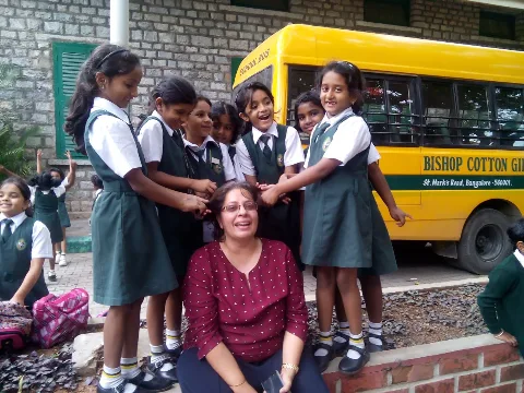 Bangalore's Women-only Cab Service, Built By A Woman With A Hundred Rupees And No Plan B